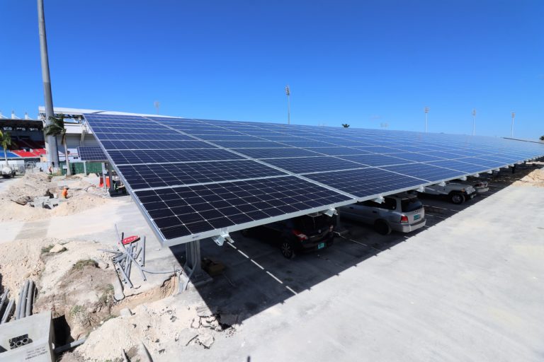 900kilowatt solar car park